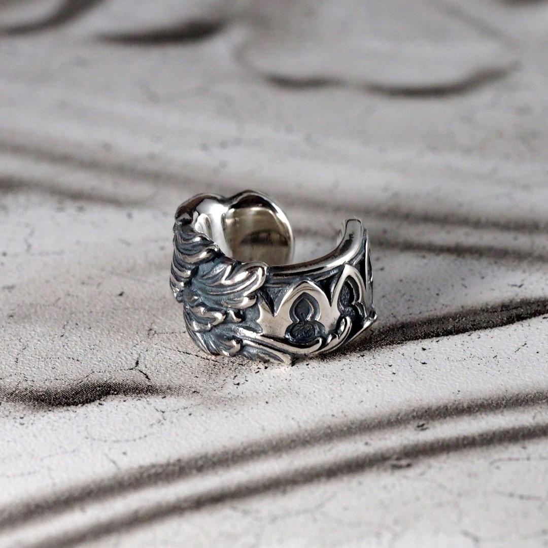 Angel's Wing｜ANGELS & DEMONS - Ear Cuff - Collection｜Guardia