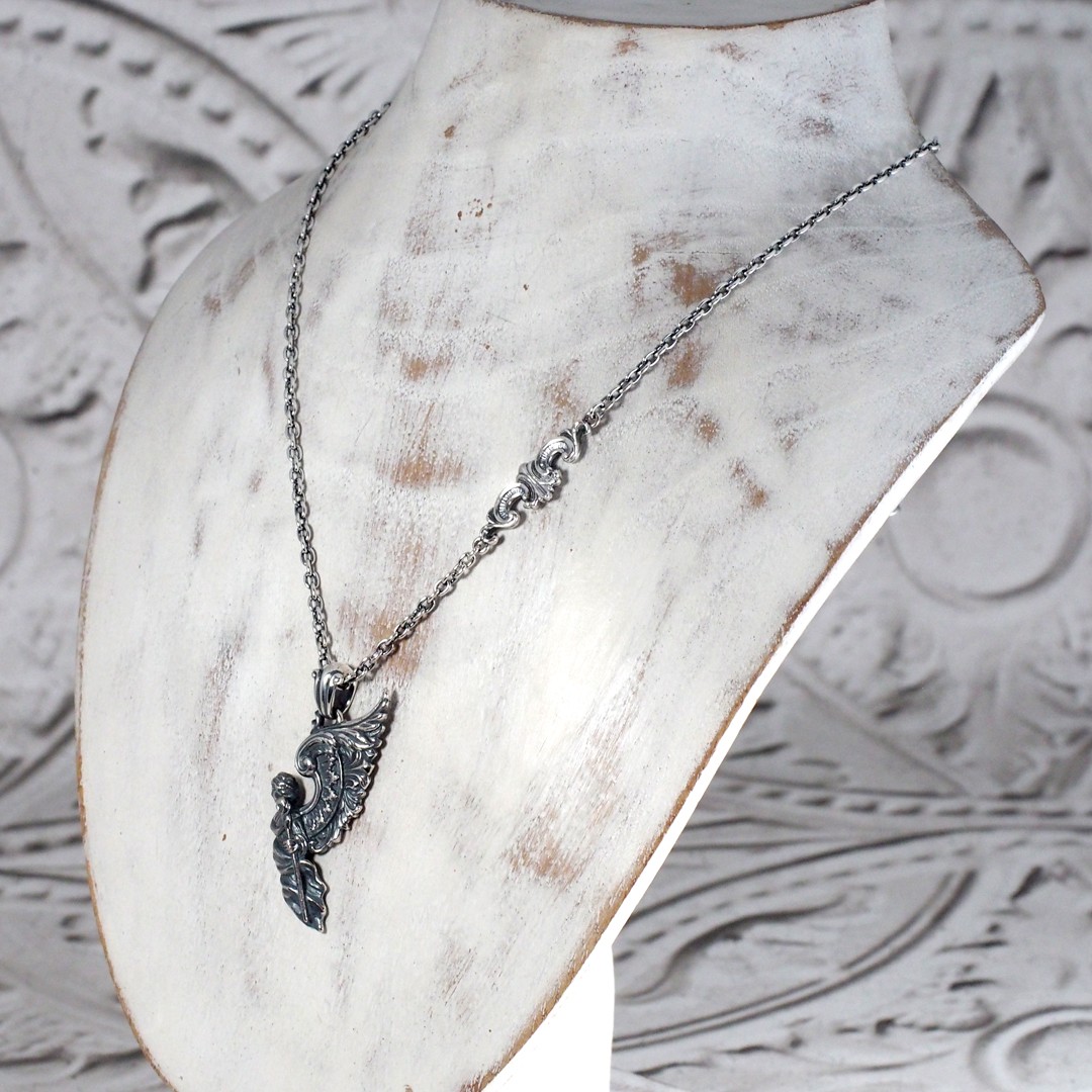 Raphael｜ANGELS & DEMONS - Pendant - Collection｜Guardia
