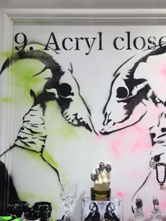 9.acryl_closet 2nd Anniversary