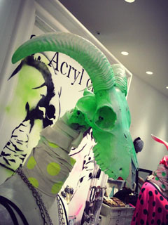 9.acryl_closet 2nd Anniversary